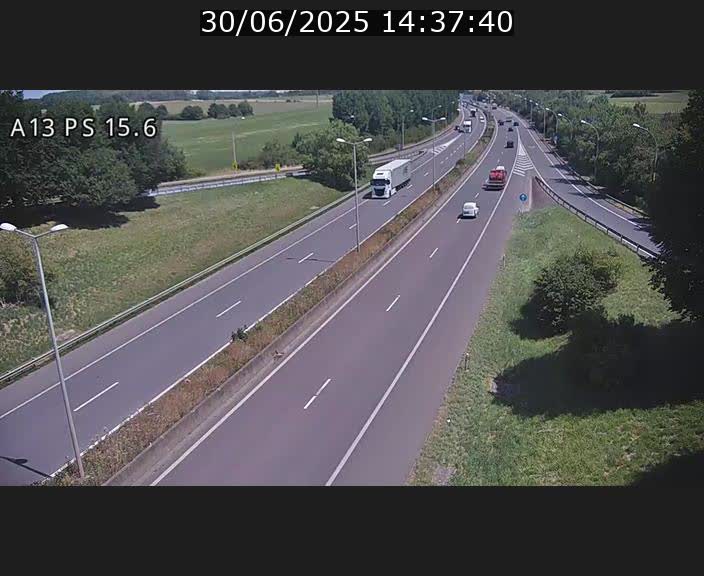 <h2>Traffic live webcam Luxembourg Kayl - A13 direction Dudelange - BK 15.6</h2>