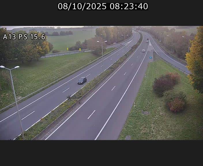 <h2>Traffic live webcam Luxembourg Kayl - A13 direction Dudelange - BK 15.6</h2>