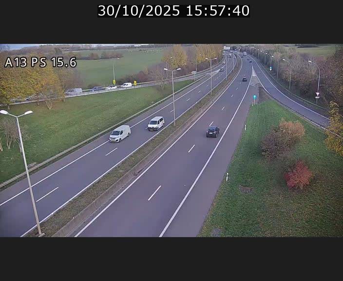 <h2>Traffic live webcam Luxembourg Kayl - A13 direction Dudelange - BK 15.6</h2>