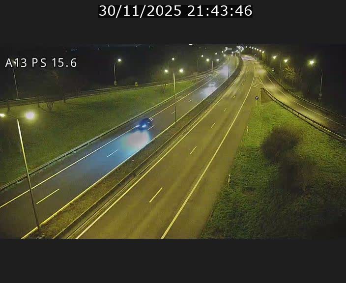 <h2>Traffic live webcam Luxembourg Kayl - A13 direction Dudelange - BK 15.6</h2>