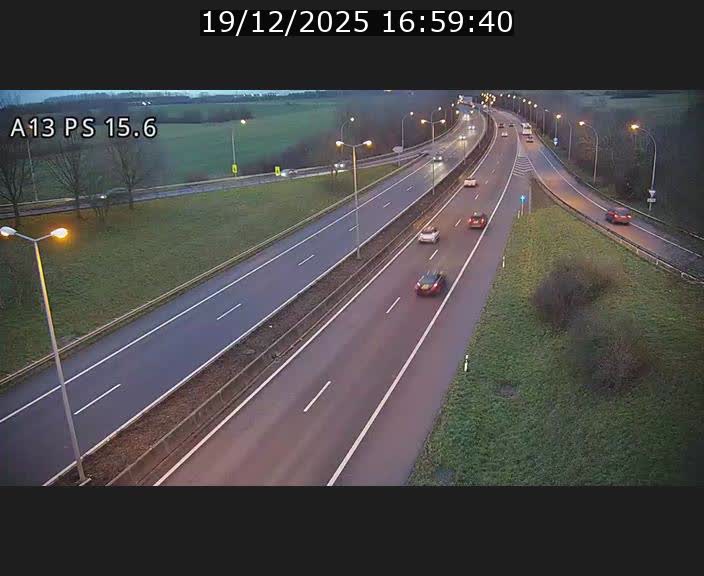 <h2>Traffic live webcam Luxembourg Kayl - A13 direction Dudelange - BK 15.6</h2>