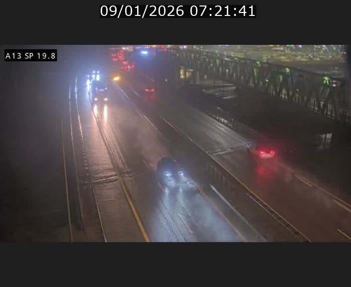 Traffic live webcam Luxembourg Croix de Bettembourg - A13 direction Esch-sur-Alzette - BK 19.8