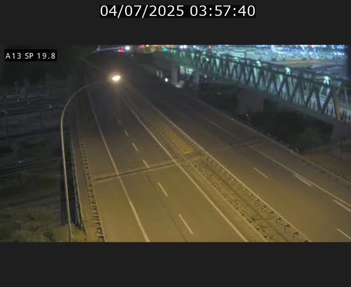 <h2>Traffic live webcam Luxembourg Croix de Bettembourg - A13 direction Esch-sur-Alzette - BK 19.8</h2>