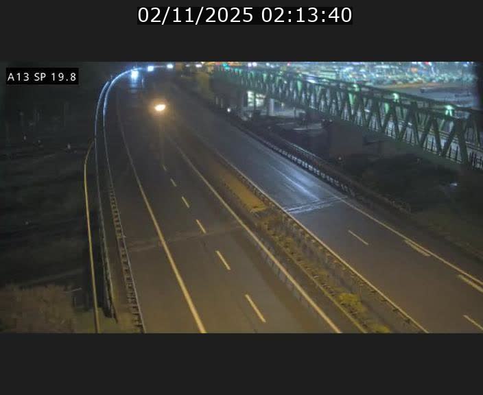 <h2>Traffic live webcam Luxembourg Croix de Bettembourg - A13 direction Esch-sur-Alzette - BK 19.8</h2>