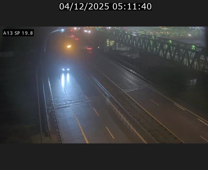 <h2>Traffic live webcam Luxembourg Croix de Bettembourg - A13 direction Esch-sur-Alzette - BK 19.8</h2>