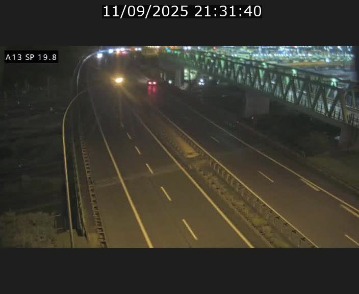 <h2>Traffic live webcam Luxembourg Croix de Bettembourg - A13 direction Esch-sur-Alzette - BK 19.8</h2>