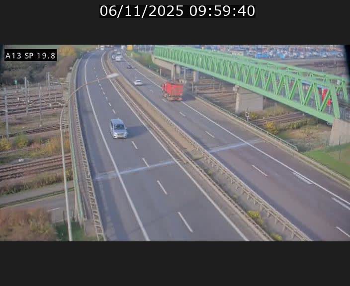 <h2>Traffic live webcam Luxembourg Croix de Bettembourg - A13 direction Esch-sur-Alzette - BK 19.8</h2>