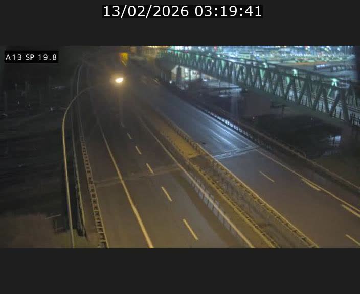 <h2>Traffic live webcam Luxembourg Croix de Bettembourg - A13 direction Esch-sur-Alzette - BK 19.8</h2>