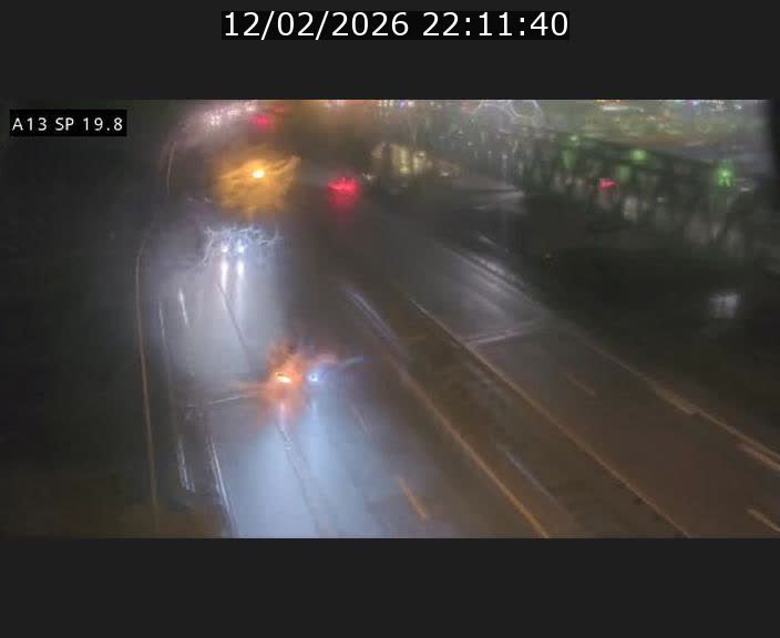 <h2>Traffic live webcam Luxembourg Croix de Bettembourg - A13 direction Esch-sur-Alzette - BK 19.8</h2>