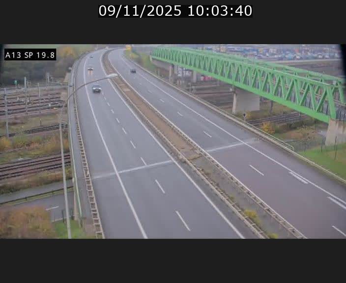 Traffic live webcam Luxembourg Croix de Bettembourg - A13 direction Esch-sur-Alzette - BK 19.8