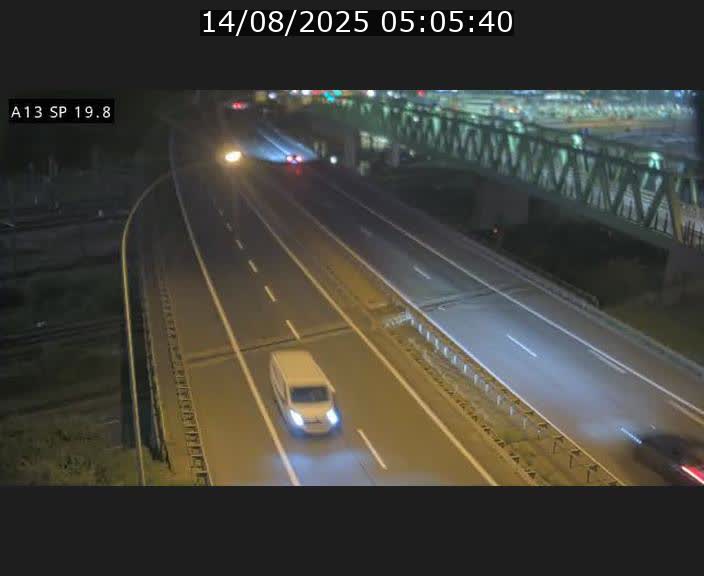 <h2>Traffic live webcam Luxembourg Croix de Bettembourg - A13 direction Esch-sur-Alzette - BK 19.8</h2>