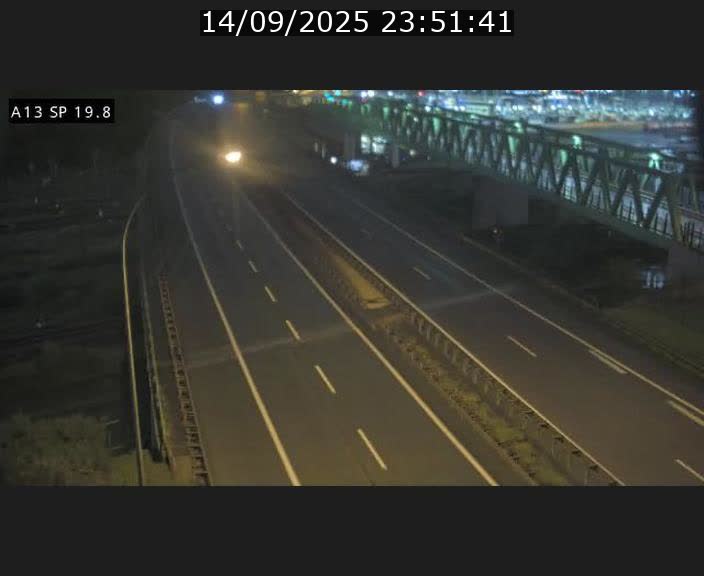 Traffic live webcam Luxembourg Croix de Bettembourg - A13 direction Esch-sur-Alzette - BK 19.8