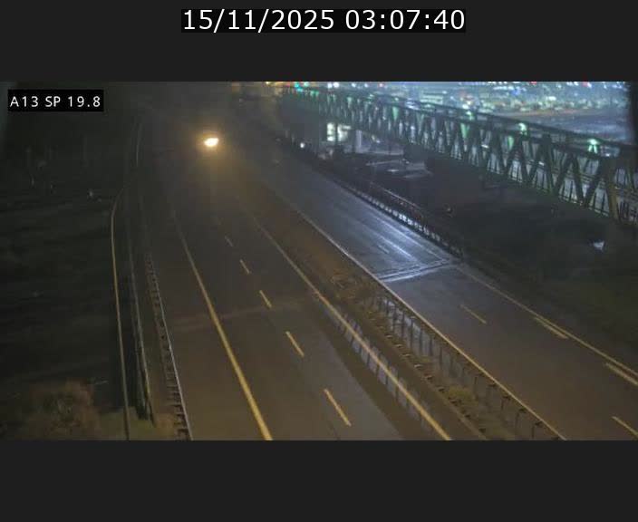 <h2>Traffic live webcam Luxembourg Croix de Bettembourg - A13 direction Esch-sur-Alzette - BK 19.8</h2>