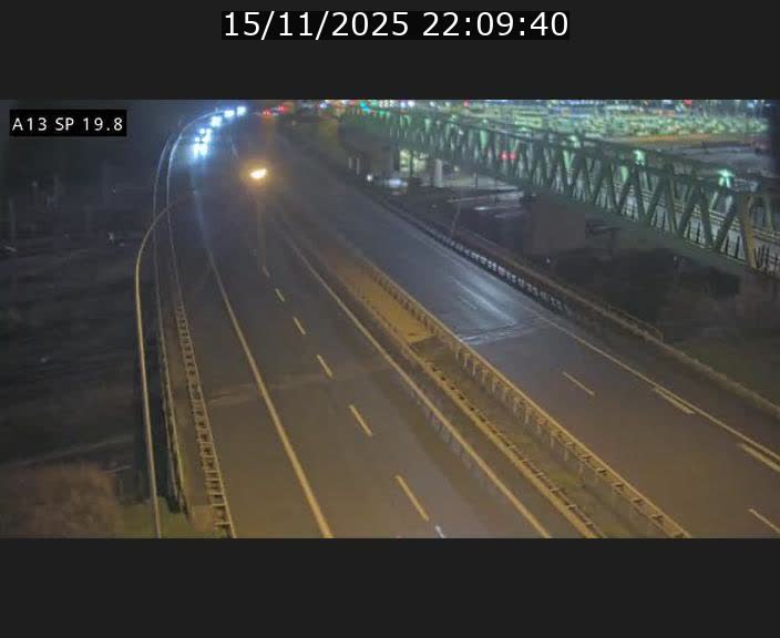 <h2>Traffic live webcam Luxembourg Croix de Bettembourg - A13 direction Esch-sur-Alzette - BK 19.8</h2>