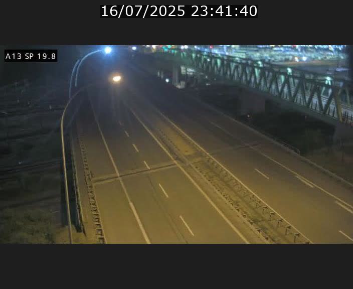 <h2>Traffic live webcam Luxembourg Croix de Bettembourg - A13 direction Esch-sur-Alzette - BK 19.8</h2>