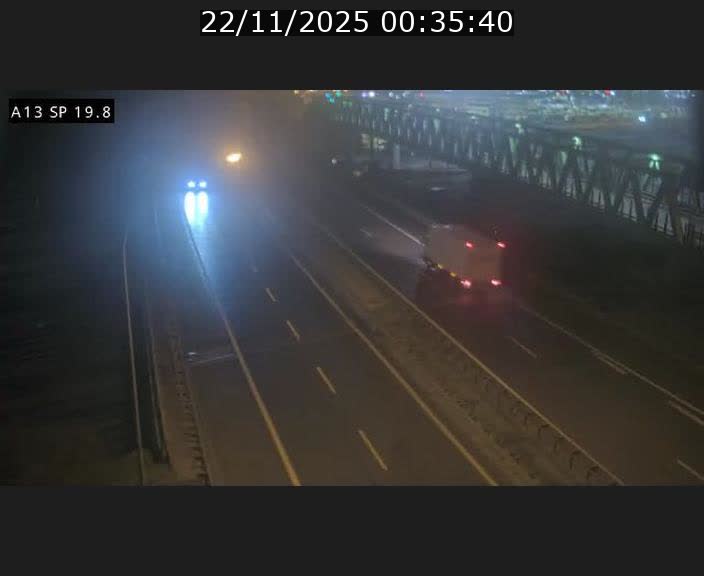 Traffic live webcam Luxembourg Croix de Bettembourg - A13 direction Esch-sur-Alzette - BK 19.8