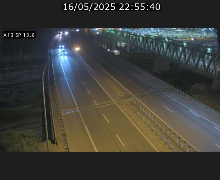 Traffic live webcam Luxembourg Croix de Bettembourg - A13 direction Esch-sur-Alzette - BK 19.8