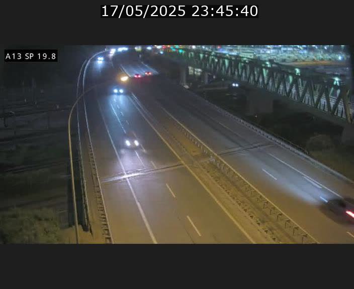 Traffic live webcam Luxembourg Croix de Bettembourg - A13 direction Esch-sur-Alzette - BK 19.8