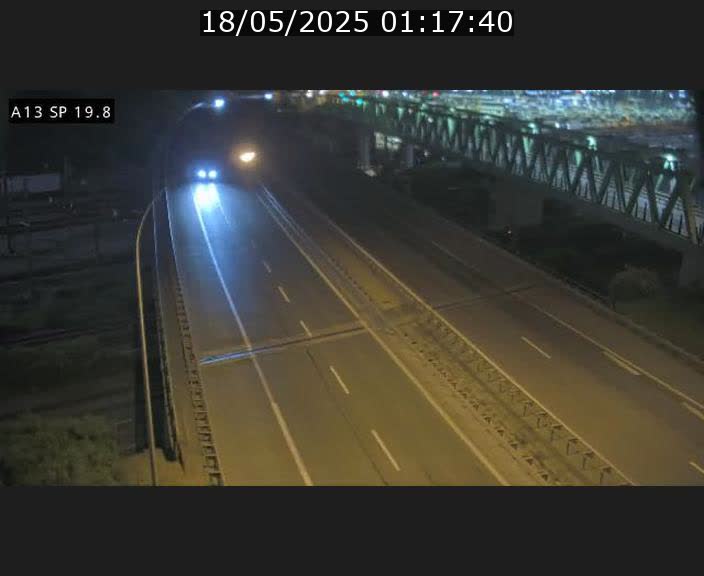 Traffic live webcam Luxembourg Croix de Bettembourg - A13 direction Esch-sur-Alzette - BK 19.8