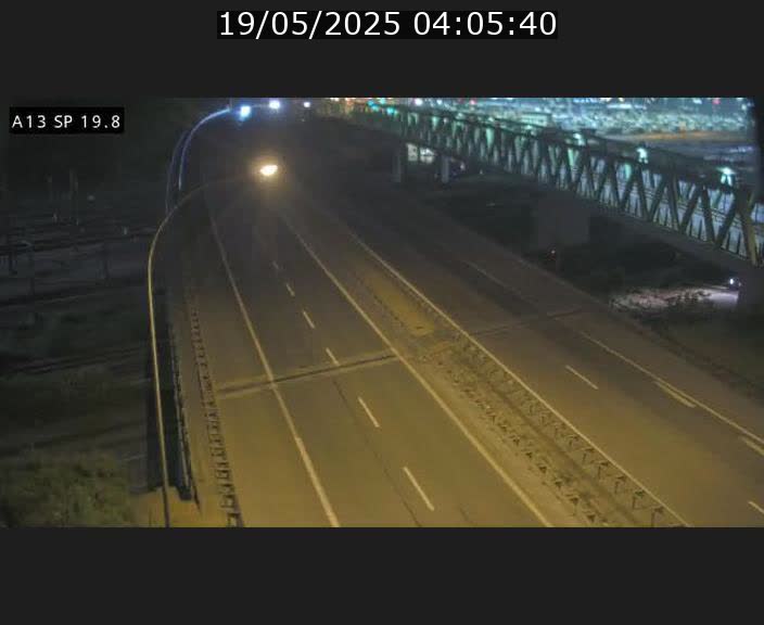 Traffic live webcam Luxembourg Croix de Bettembourg - A13 direction Esch-sur-Alzette - BK 19.8