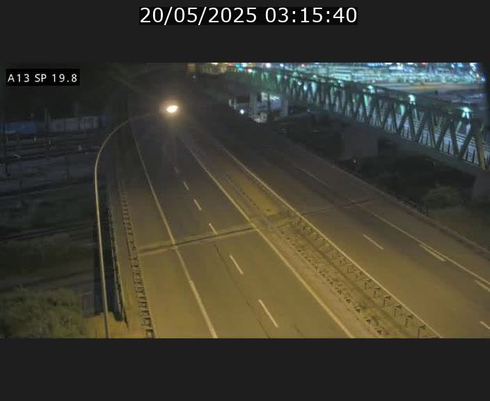 Traffic live webcam Luxembourg Croix de Bettembourg - A13 direction Esch-sur-Alzette - BK 19.8