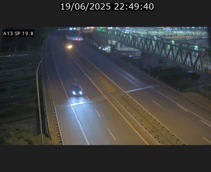 Traffic live webcam Luxembourg Croix de Bettembourg - A13 direction Esch-sur-Alzette - BK 19.8