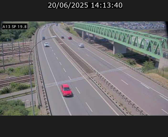 Traffic live webcam Luxembourg Croix de Bettembourg - A13 direction Esch-sur-Alzette - BK 19.8