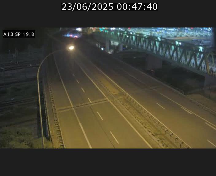 Traffic live webcam Luxembourg Croix de Bettembourg - A13 direction Esch-sur-Alzette - BK 19.8
