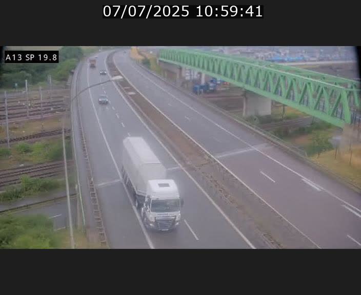 Traffic live webcam Luxembourg Croix de Bettembourg - A13 direction Esch-sur-Alzette - BK 19.8