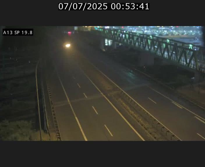 Traffic live webcam Luxembourg Croix de Bettembourg - A13 direction Esch-sur-Alzette - BK 19.8