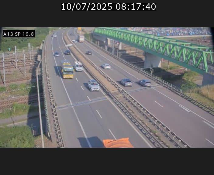 Traffic live webcam Luxembourg Croix de Bettembourg - A13 direction Esch-sur-Alzette - BK 19.8