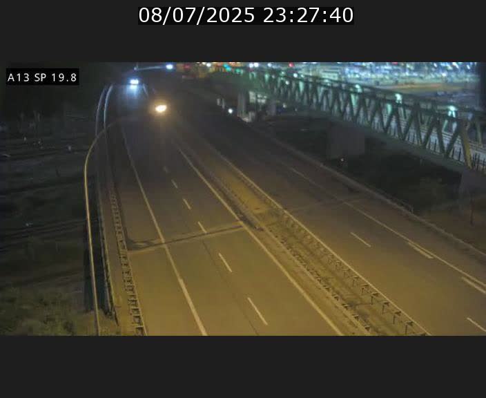 Traffic live webcam Luxembourg Croix de Bettembourg - A13 direction Esch-sur-Alzette - BK 19.8