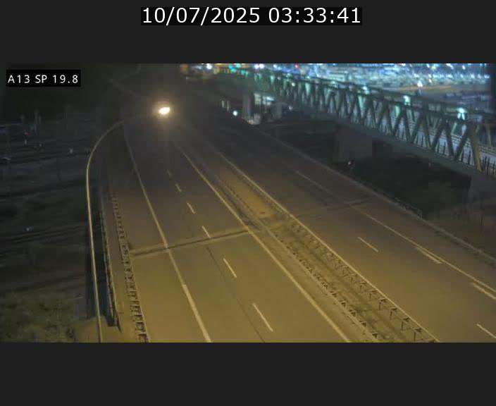 Traffic live webcam Luxembourg Croix de Bettembourg - A13 direction Esch-sur-Alzette - BK 19.8