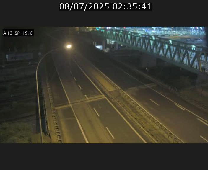 Traffic live webcam Luxembourg Croix de Bettembourg - A13 direction Esch-sur-Alzette - BK 19.8