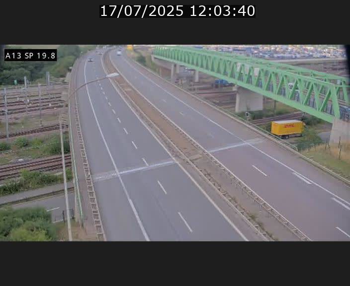 Traffic live webcam Luxembourg Croix de Bettembourg - A13 direction Esch-sur-Alzette - BK 19.8