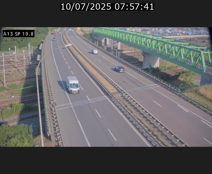 Traffic live webcam Luxembourg Croix de Bettembourg - A13 direction Esch-sur-Alzette - BK 19.8