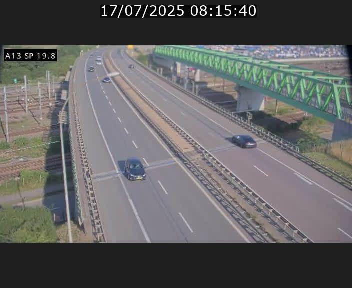 Traffic live webcam Luxembourg Croix de Bettembourg - A13 direction Esch-sur-Alzette - BK 19.8