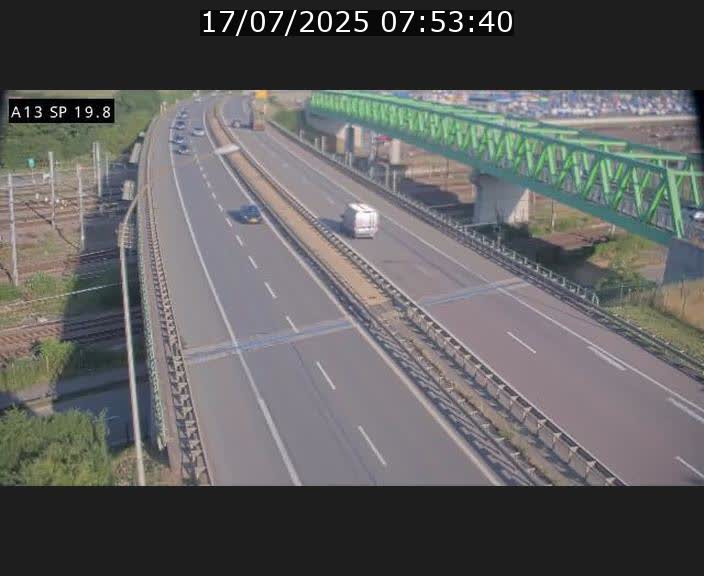Traffic live webcam Luxembourg Croix de Bettembourg - A13 direction Esch-sur-Alzette - BK 19.8