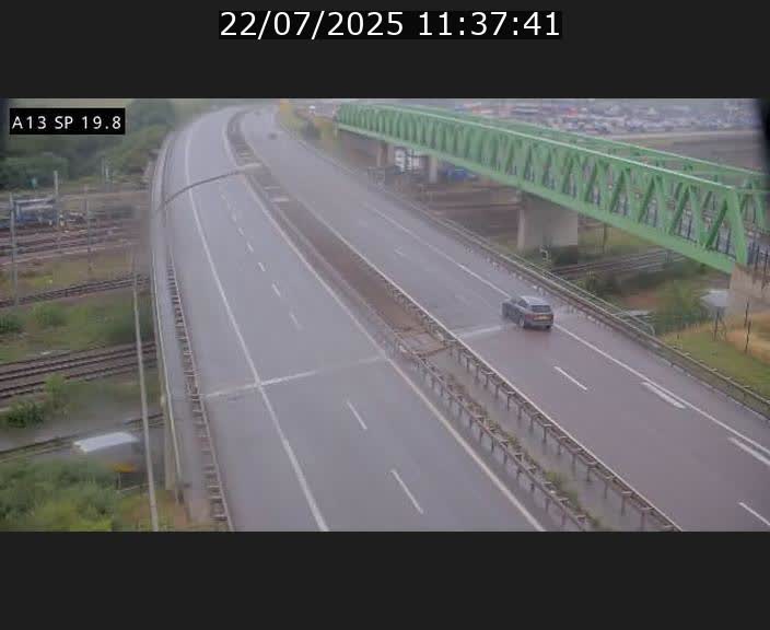 Traffic live webcam Luxembourg Croix de Bettembourg - A13 direction Esch-sur-Alzette - BK 19.8