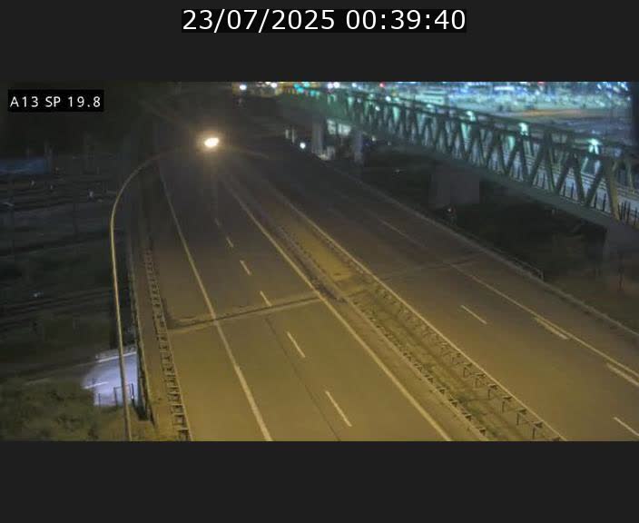 Traffic live webcam Luxembourg Croix de Bettembourg - A13 direction Esch-sur-Alzette - BK 19.8