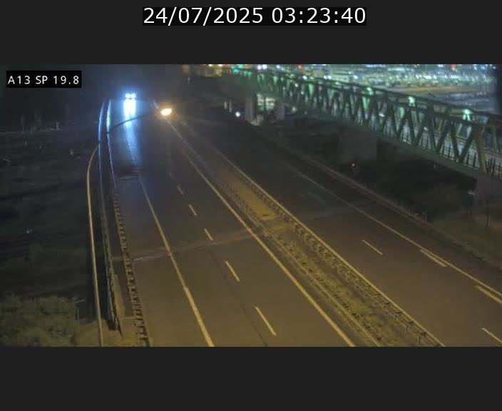 Traffic live webcam Luxembourg Croix de Bettembourg - A13 direction Esch-sur-Alzette - BK 19.8