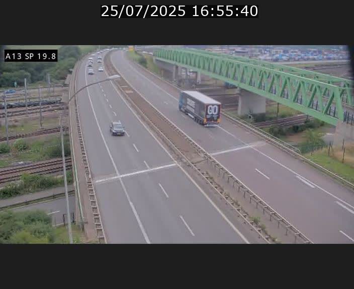 Traffic live webcam Luxembourg Croix de Bettembourg - A13 direction Esch-sur-Alzette - BK 19.8
