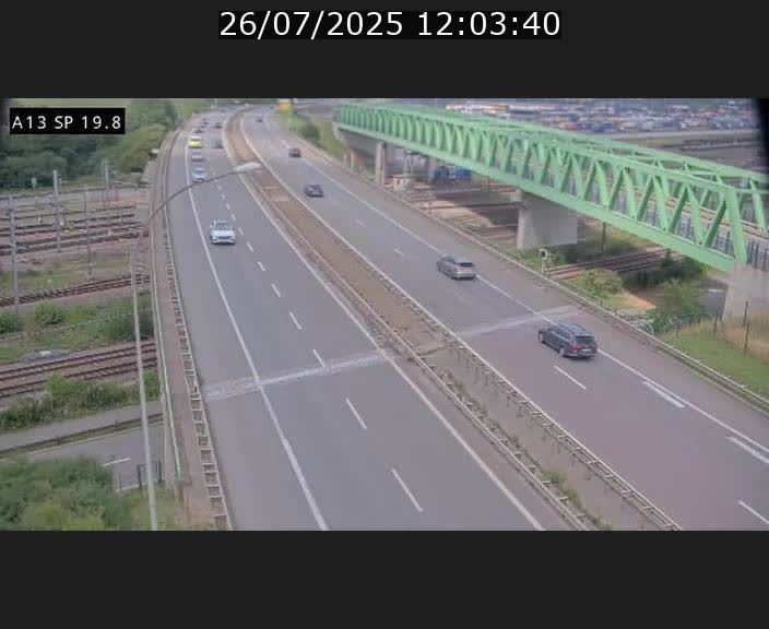 Traffic live webcam Luxembourg Croix de Bettembourg - A13 direction Esch-sur-Alzette - BK 19.8