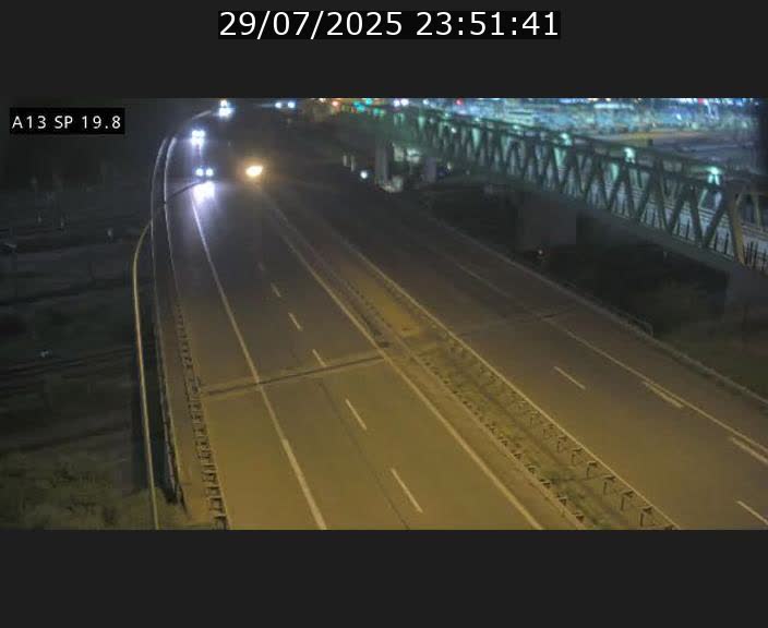 Traffic live webcam Luxembourg Croix de Bettembourg - A13 direction Esch-sur-Alzette - BK 19.8