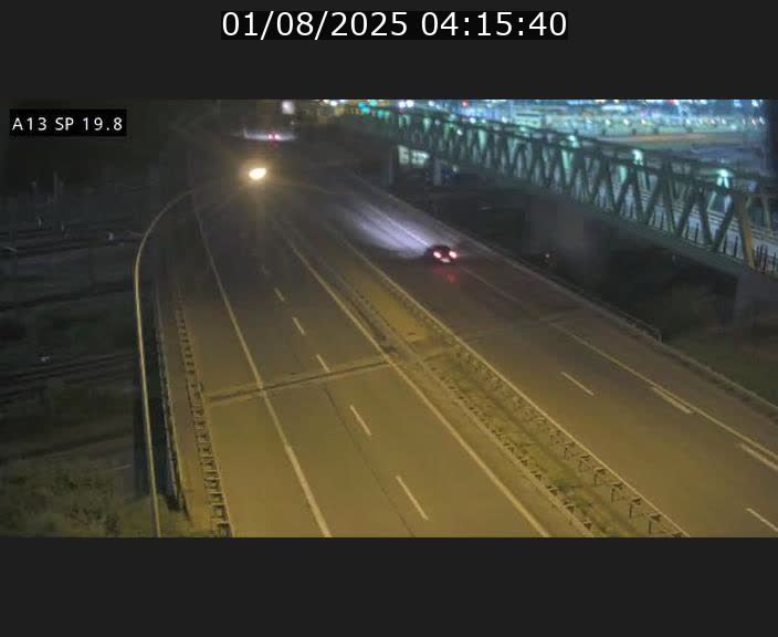 Traffic live webcam Luxembourg Croix de Bettembourg - A13 direction Esch-sur-Alzette - BK 19.8