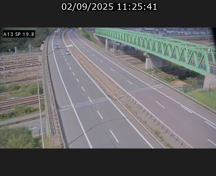 Traffic live webcam Luxembourg Croix de Bettembourg - A13 direction Esch-sur-Alzette - BK 19.8
