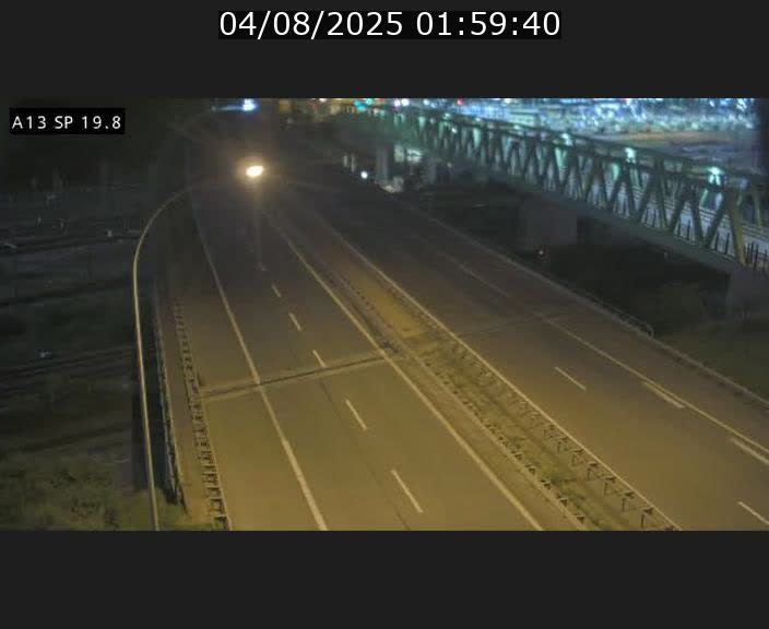 Traffic live webcam Luxembourg Croix de Bettembourg - A13 direction Esch-sur-Alzette - BK 19.8