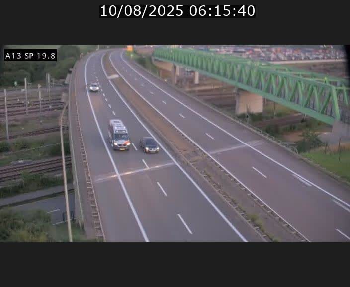 Traffic live webcam Luxembourg Croix de Bettembourg - A13 direction Esch-sur-Alzette - BK 19.8