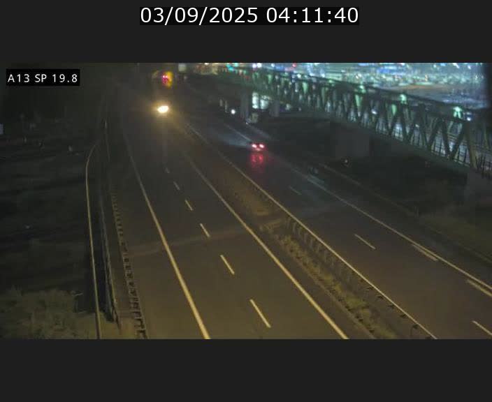 Traffic live webcam Luxembourg Croix de Bettembourg - A13 direction Esch-sur-Alzette - BK 19.8