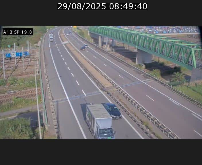 Traffic live webcam Luxembourg Croix de Bettembourg - A13 direction Esch-sur-Alzette - BK 19.8